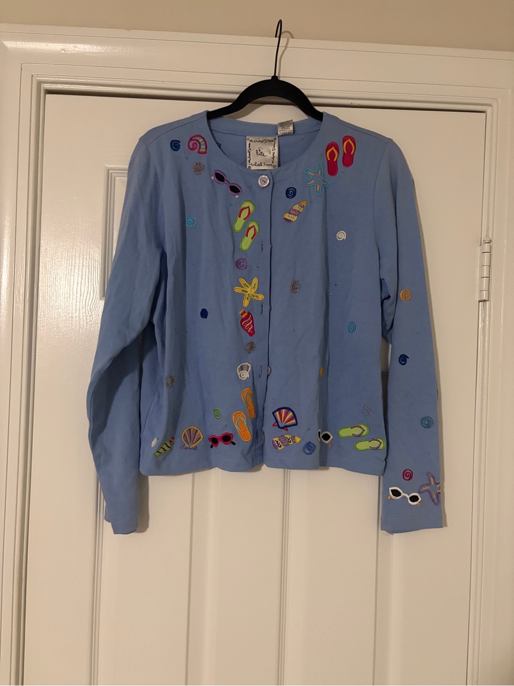 New with tags vintage Light Blue Embroideredwith Beach Motifs